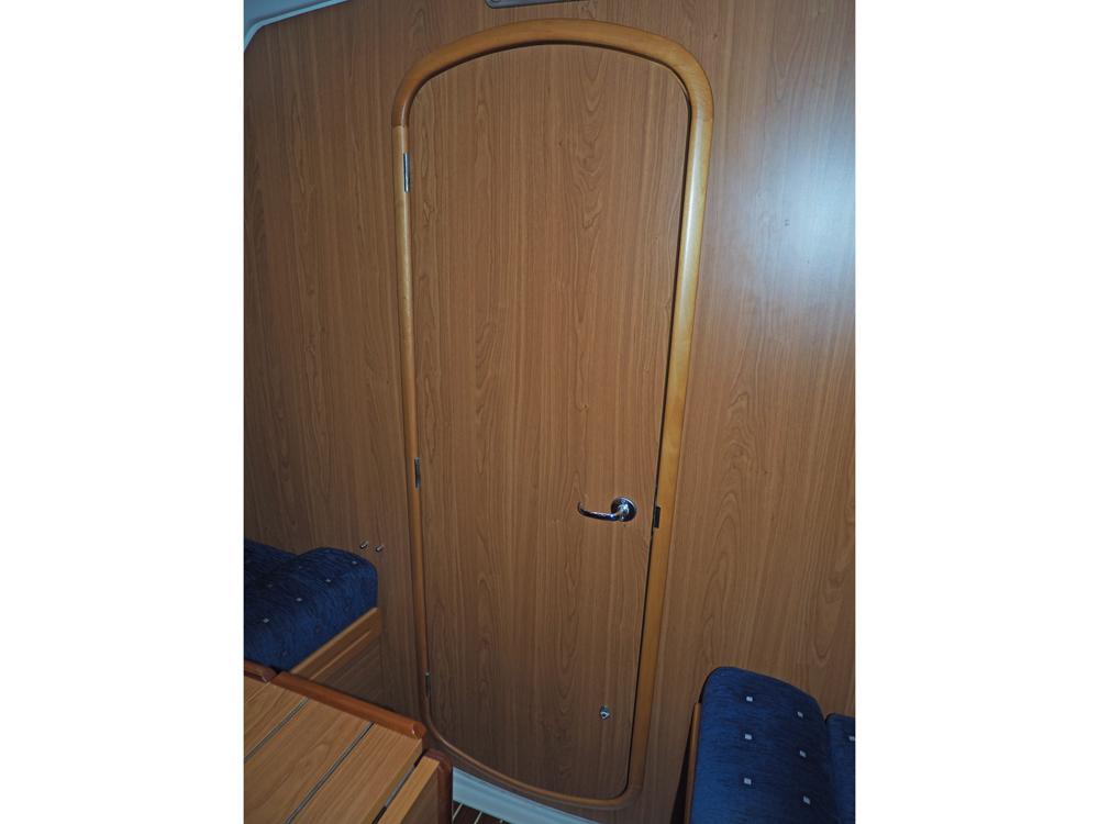 Fore ship, Accommodation